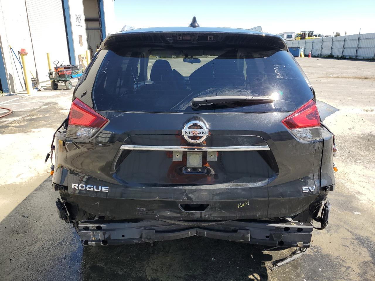 NISSAN ROGUE S