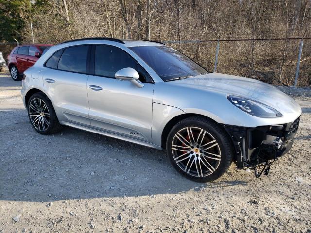2017 PORSCHE MACAN GTS WP1AG2A50HLB56392