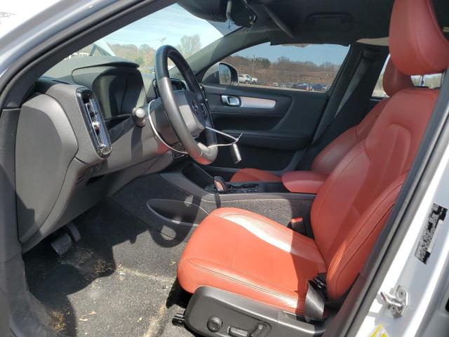 2020 VOLVO XC40 T4 MO YV4AC2HK4L2338360