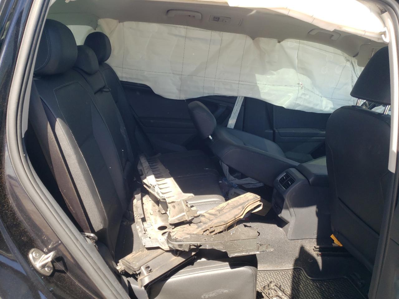 VOLKSWAGEN TIGUAN SE