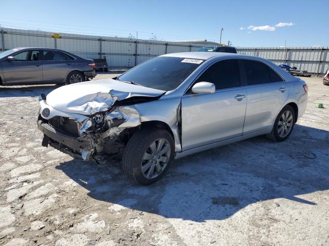 TOYOTA CAMRY BASE