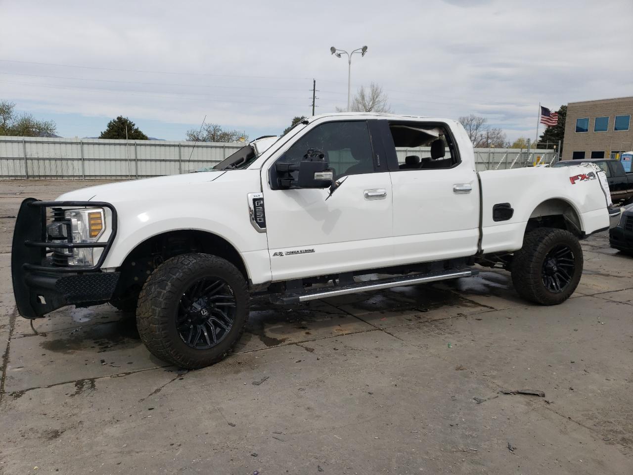 FORD F-250 SUPER DUTY
