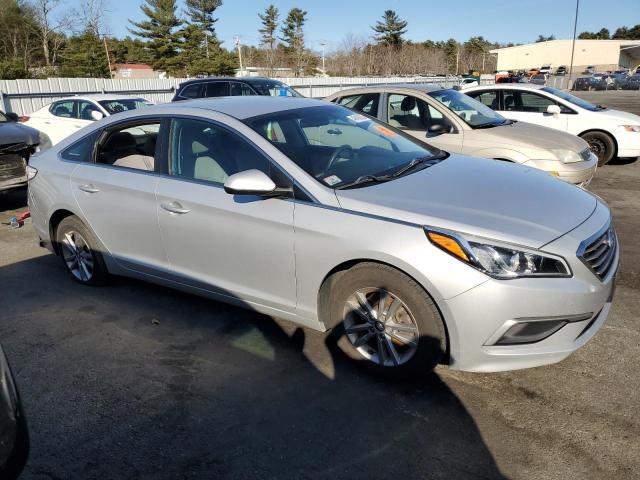 2017 HYUNDAI SONATA SE - 5NPE24AFXHH549407