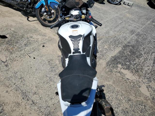 2023 SUZUKI GSX-R1000 JS1DM11B3P7100309