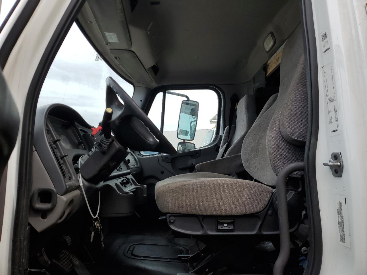 Lot #3301874439 2021 FREIGHTLINER M2 106 MED