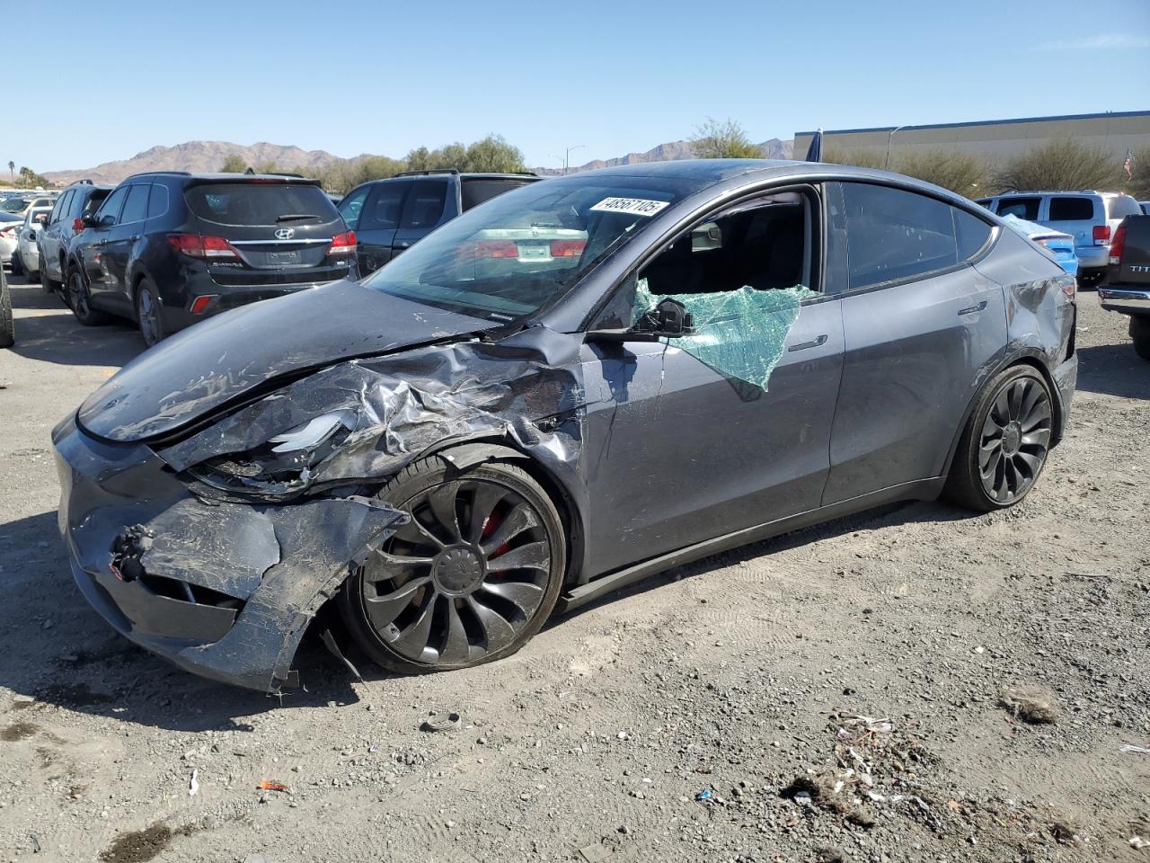 TESLA MODEL Y