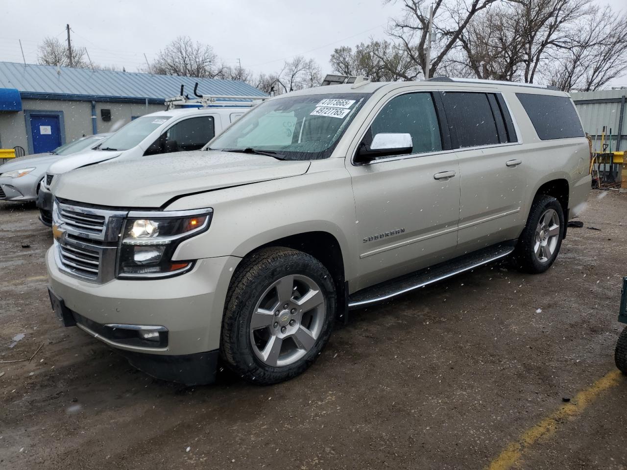 CHEVROLET SUBURBAN 2017