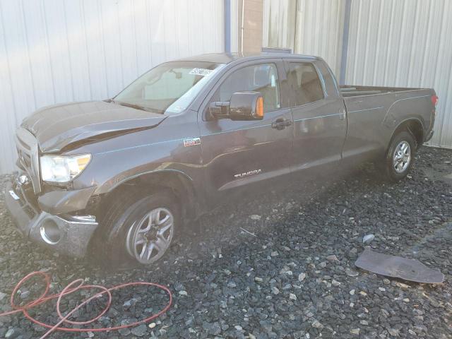 TOYOTA TUNDRA DOUBLE CAB SR5