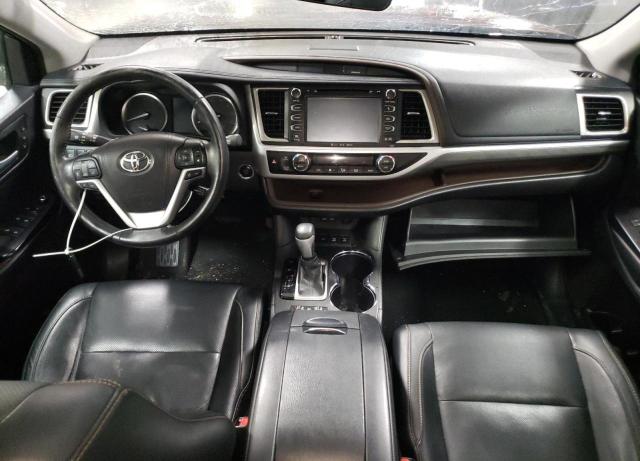 2017 TOYOTA HIGHLANDER #3268394791