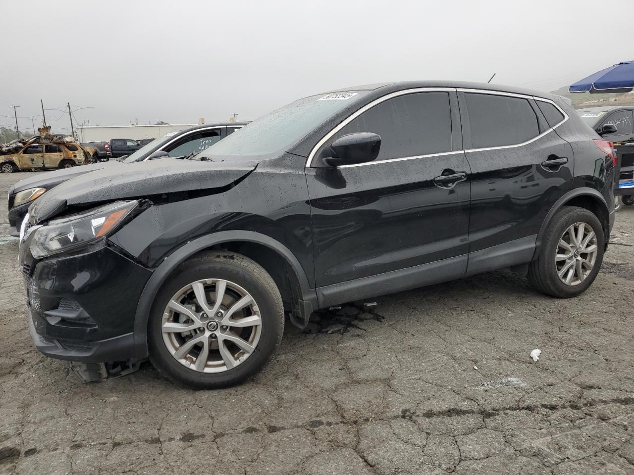 NISSAN ROGUE SPORT S