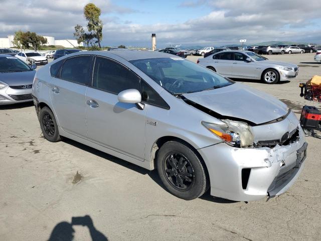 Vin: jtdkn3dp0d3045513, lot: 50730335, toyota prius 20134