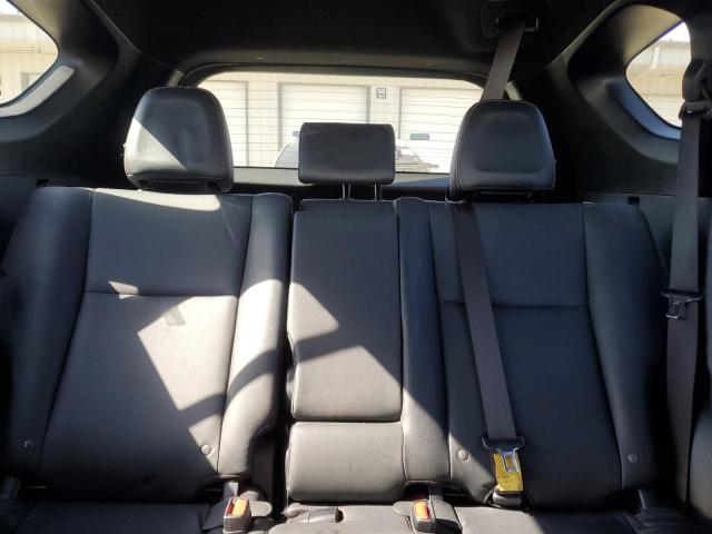 2017 TOYOTA RAV4 SE - JTMJFREV3HJ715095