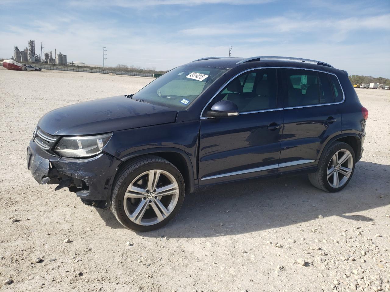 VOLKSWAGEN TIGUAN S