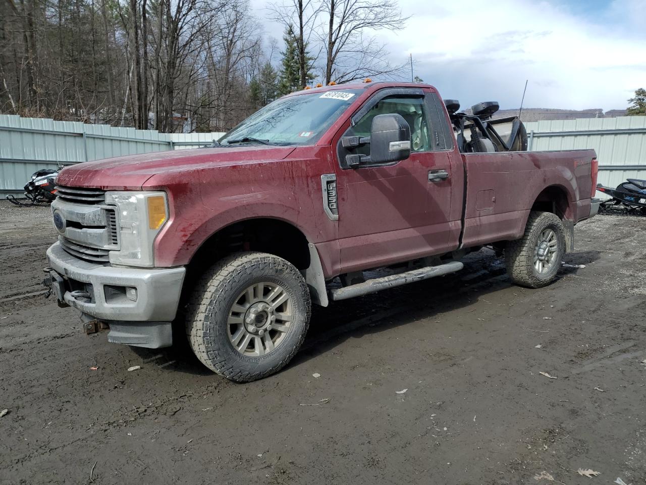 FORD F-350 SUPER DUTY