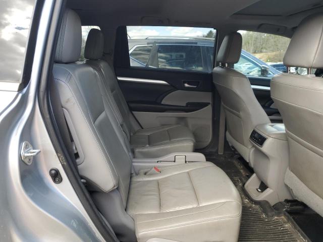 2017 TOYOTA HIGHLANDER - 5TDJZRFH9HS445695