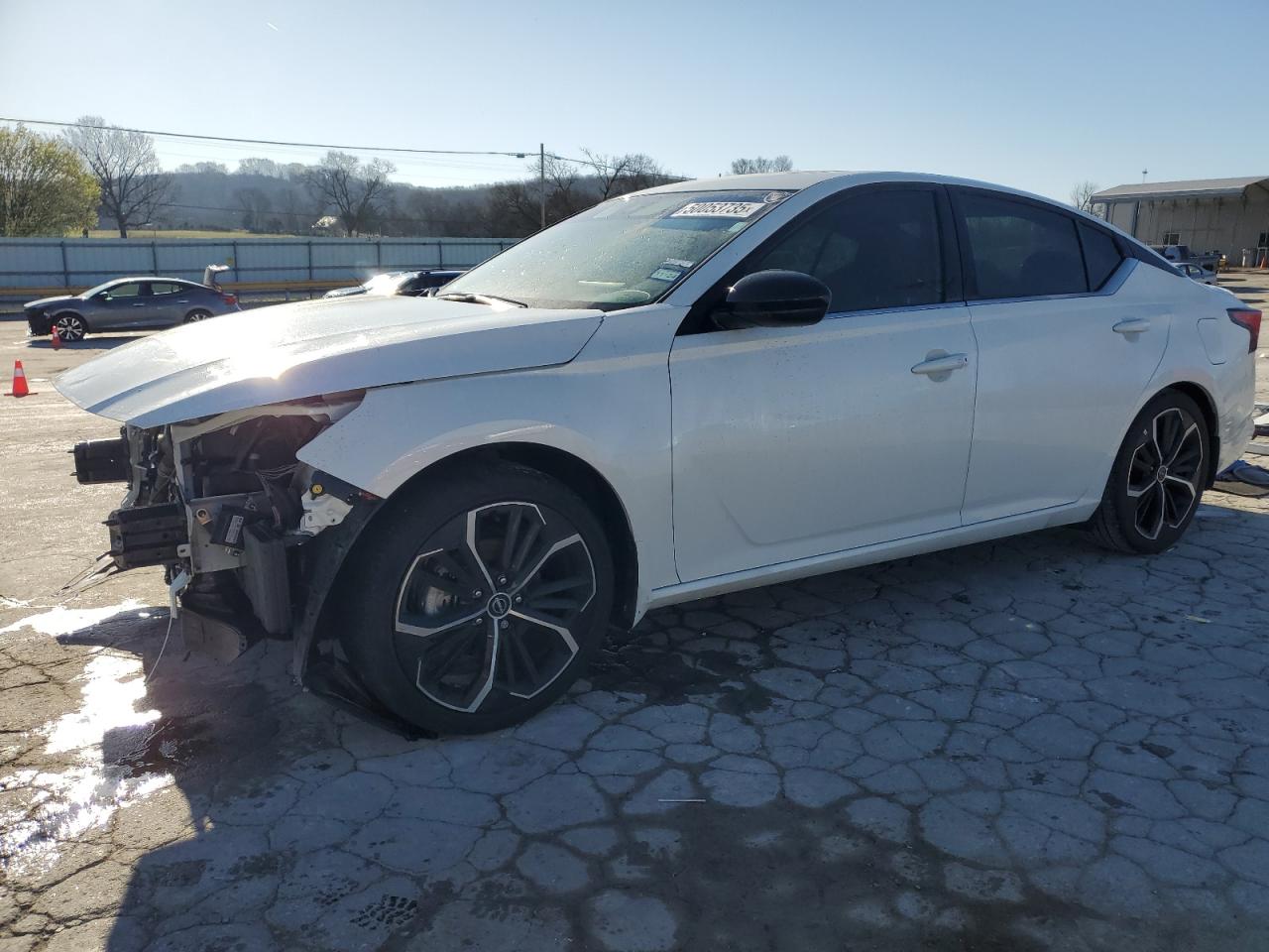 NISSAN ALTIMA SR