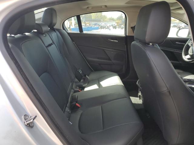 2019 JAGUAR XE PREMIUM SAJAD4FX4KCP46524