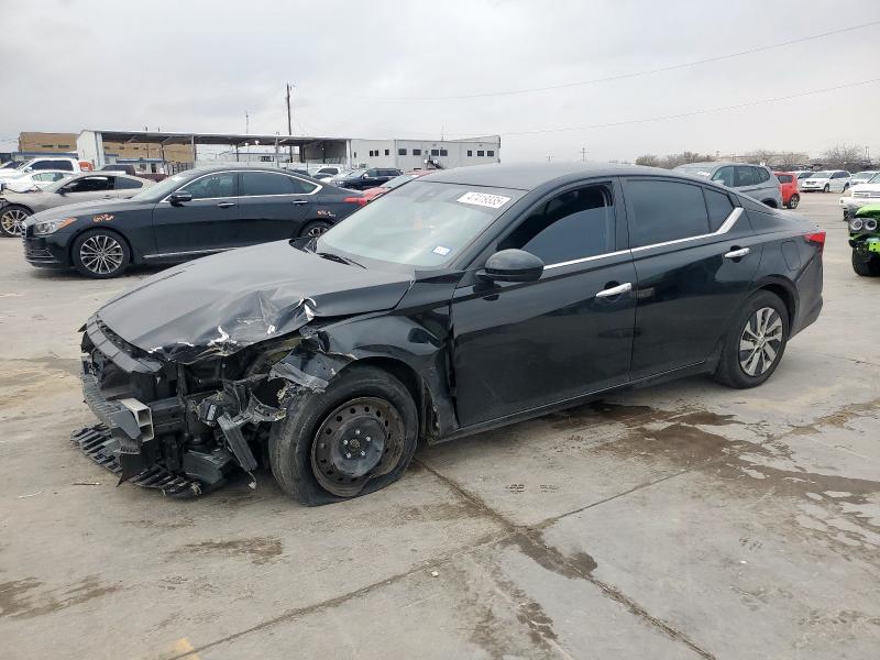 NISSAN ALTIMA S