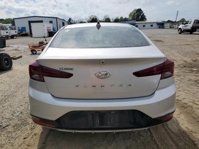 2019 HYUNDAI ELANTRA SE - 5NPD84LF6KH422832