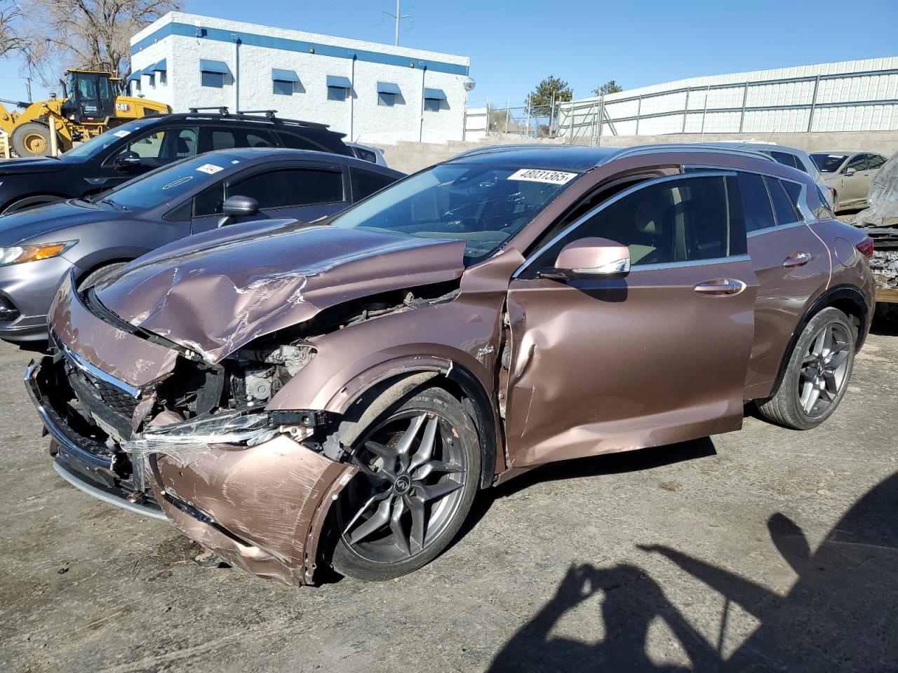 INFINITI QX30 BASE