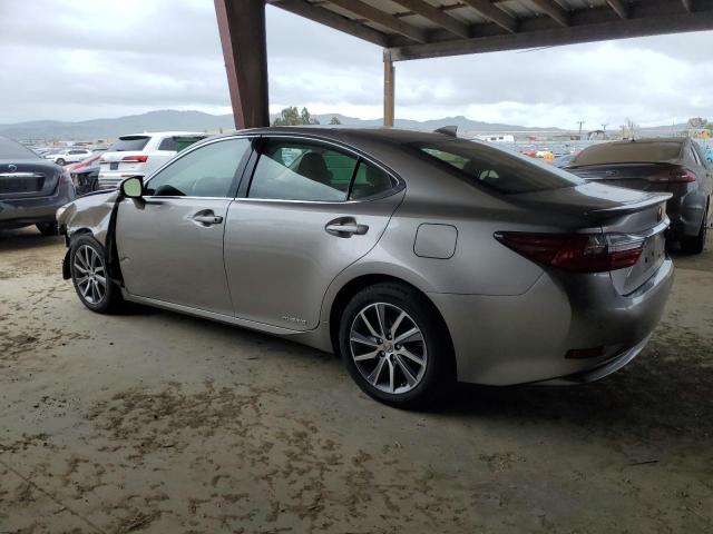 Vin: jthbw1gg3g2117066, lot: 51141685, lexus es300 300h 20162