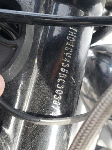 2011 HARLEY-DAVIDSON FXDF - 1HD1GY436BC303674