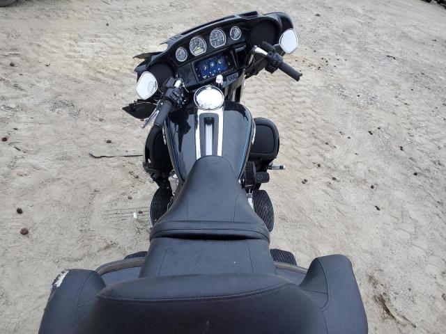 2019 HARLEY-DAVIDSON FLHTK 1HD1KNF14KB623560