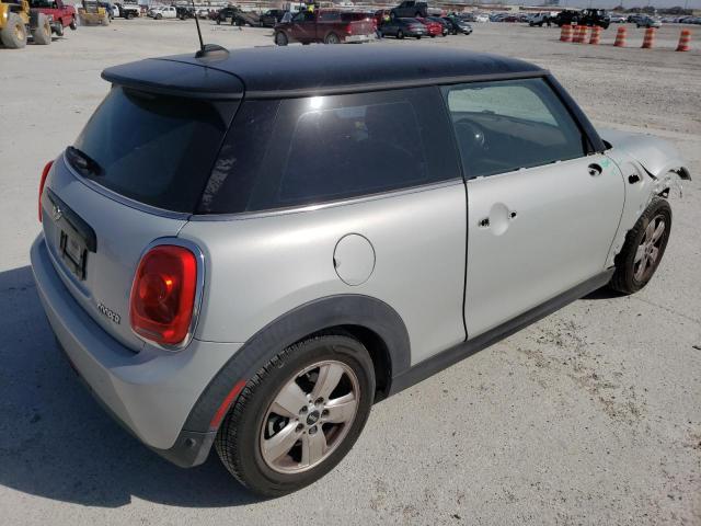 Vin: wmwxp5c31h2f60901, lot: 49279985, mini cooper 20173