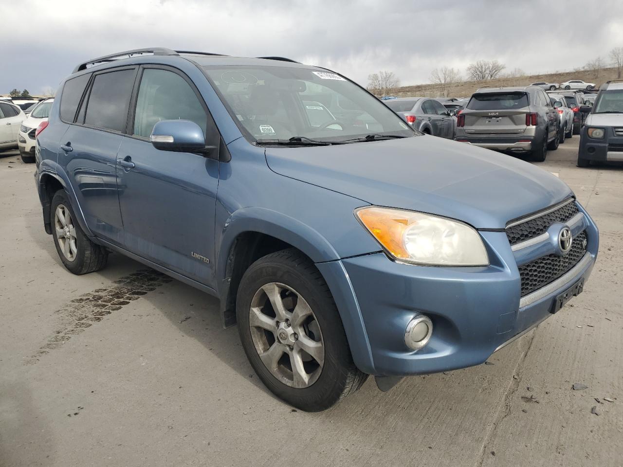 TOYOTA RAV4 LIMITED