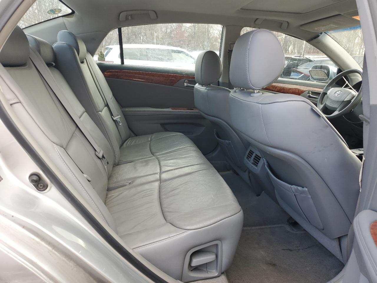 Lot #3222643822 2005 TOYOTA AVALON XL