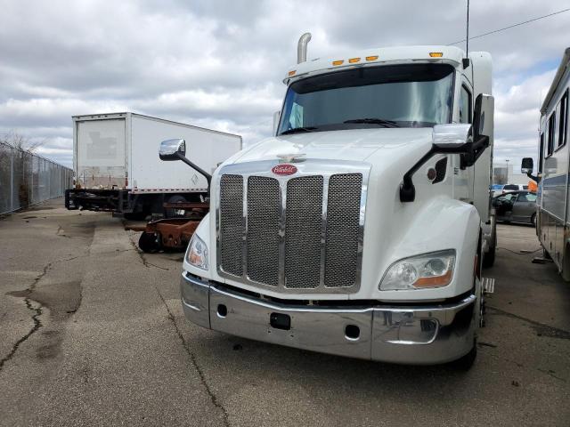 PETERBILT 379 2016 white tractor diesel 1XPBDP9X5GD359965 photo #3