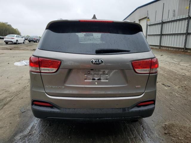 2016 KIA SORENTO LX - 5XYPGDA30GG080446
