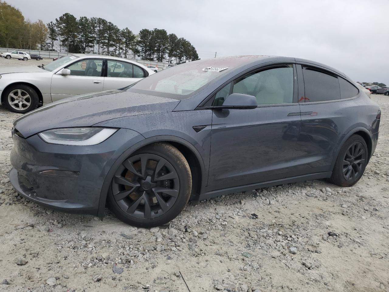 TESLA MODEL X