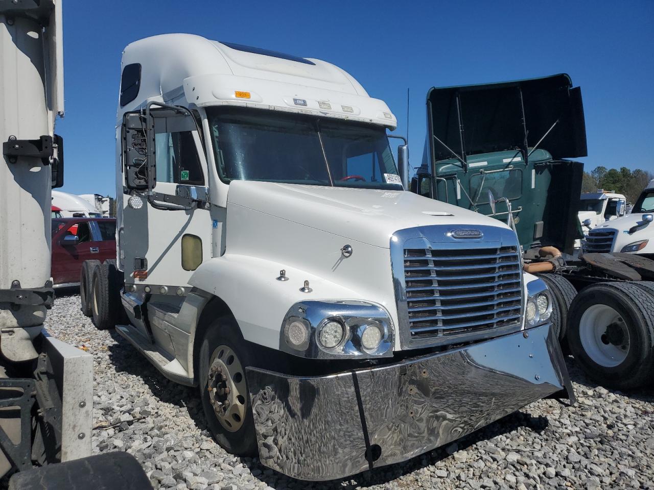  Salvage Freightliner Century120