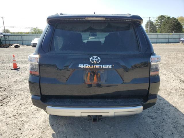 2018 TOYOTA 4RUNNER SR - JTEBU5JR8J5518767