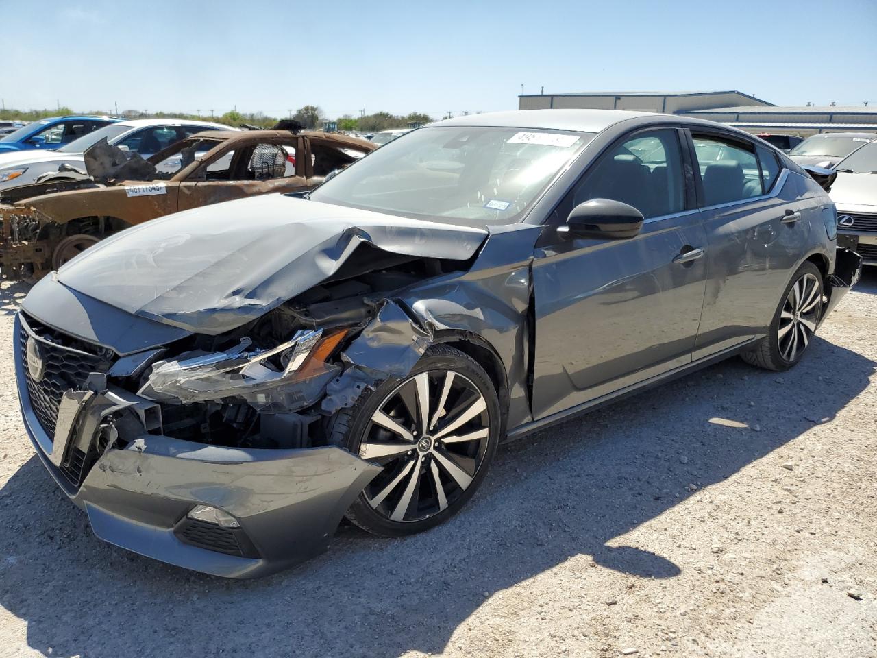 NISSAN ALTIMA SR