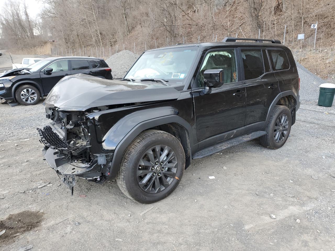 TOYOTA LAND CRUISER BASE