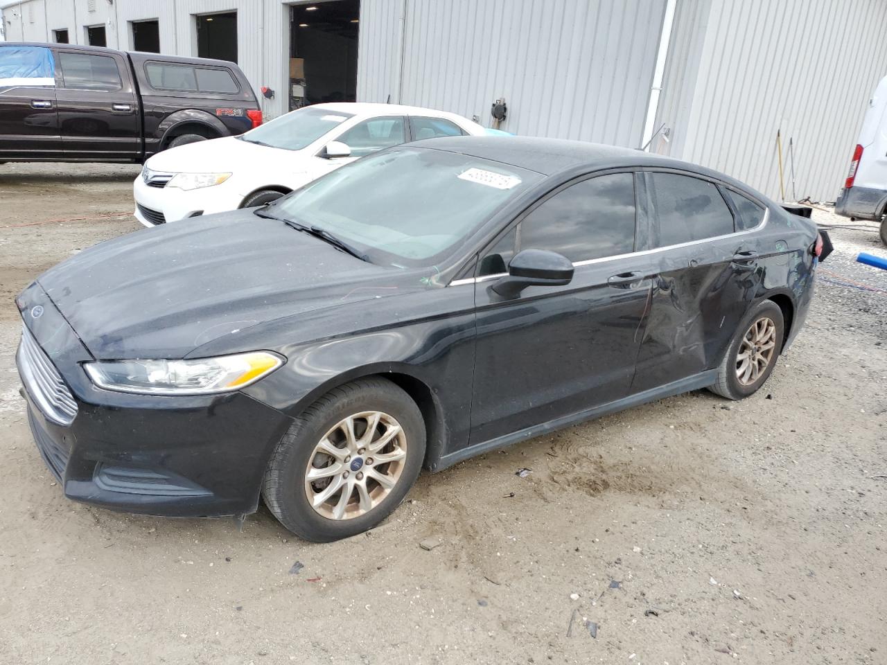 FORD FUSION S