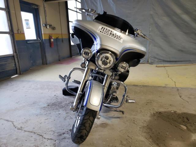 HARLEY-DAVIDSON MOTORCYCLE 2009 silver  gas 1HD1PR8109Y950891 photo #3