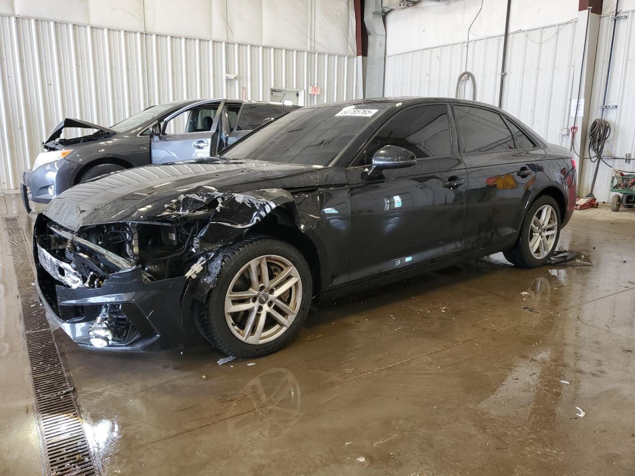 AUDI A4 PREMIUM