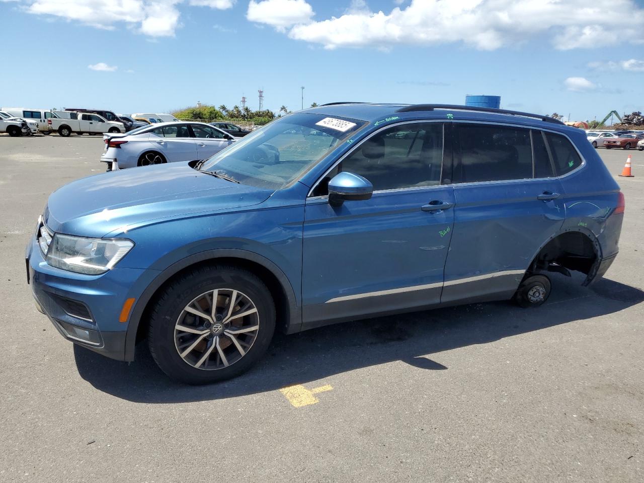 VOLKSWAGEN TIGUAN SE