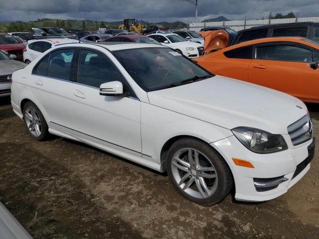 Vin: wddgf4hb7da741925, lot: 51016215, mercedes-benz c-class 250 20134