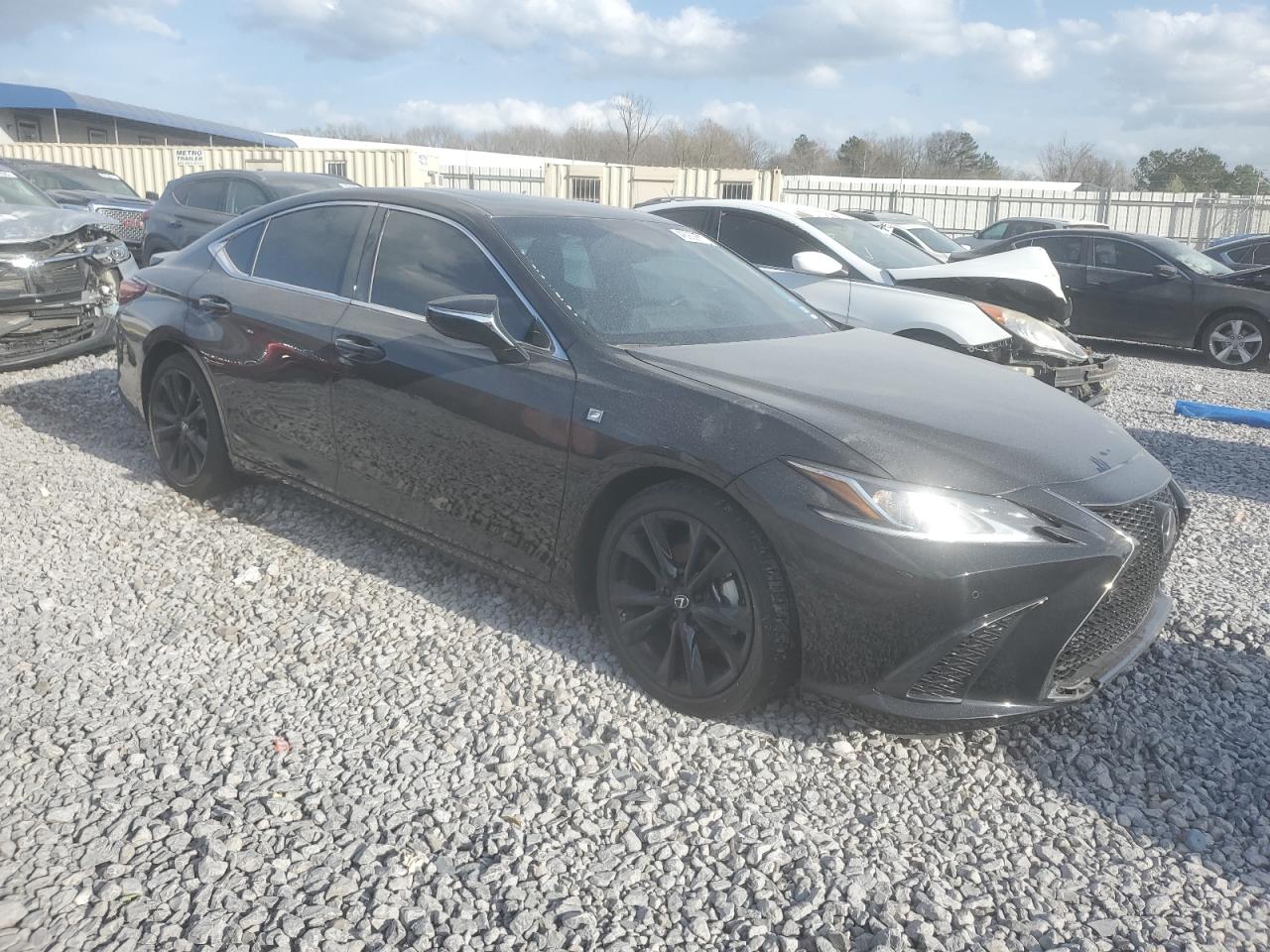 LEXUS ES 350 F SPORT HANDLING