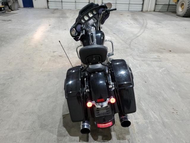 2015 HARLEY-DAVIDSON FLHX STREE - 1HD1KBM16FB677224