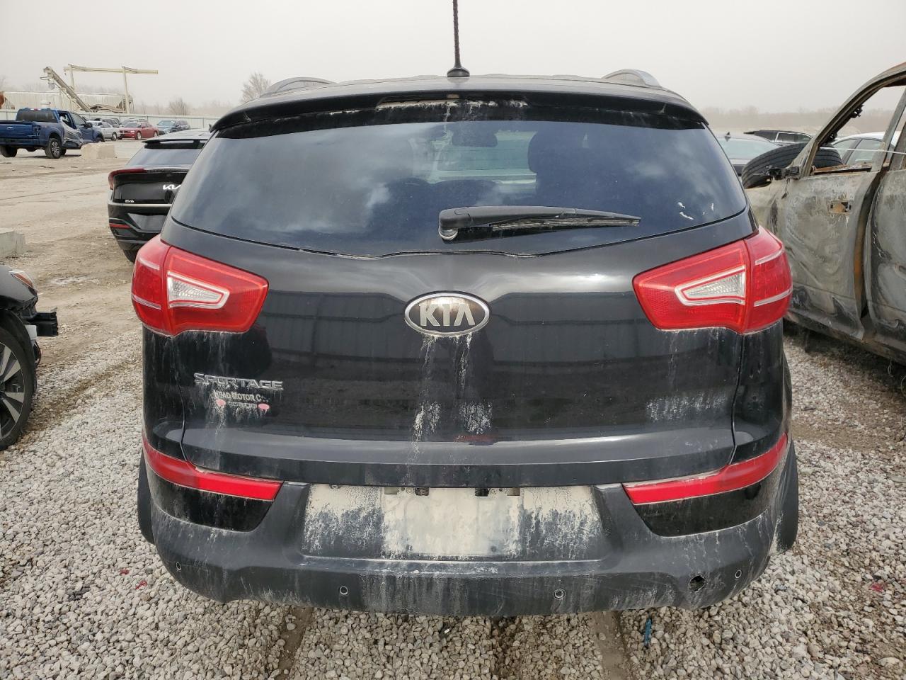 KIA SPORTAGE LX