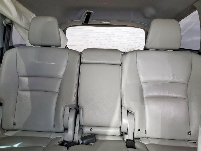 2019 HONDA PILOT TOUR 5FNYF5H98KB036816