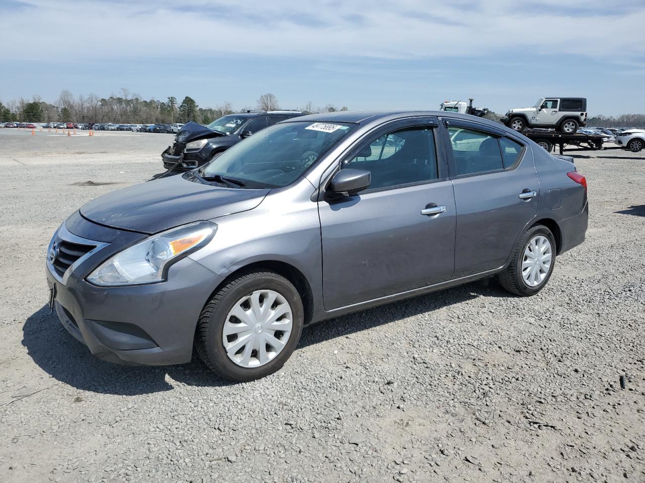 NISSAN VERSA S