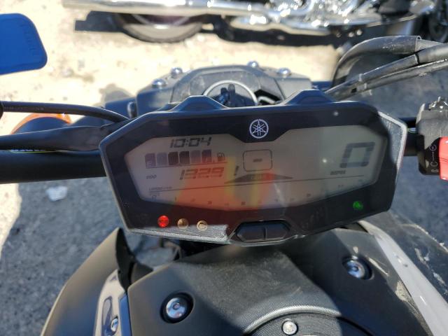 2016 YAMAHA FZ07 JYARM06E1GA010681