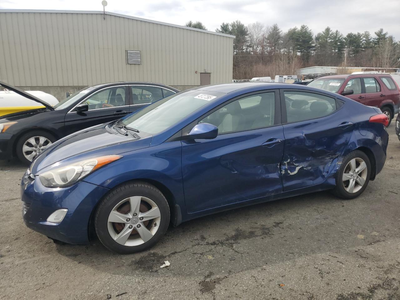 HYUNDAI ELANTRA GLS