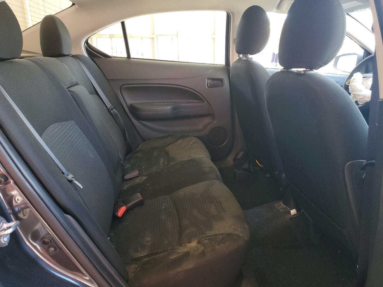 MITSUBISHI MIRAGE G4 ES